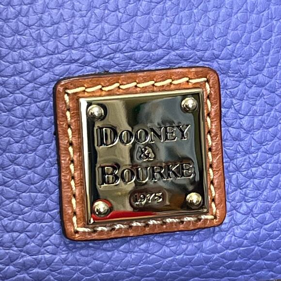 RARE Dooney & Bourke Pebble Grain Zip Zip Satchel Lavender Purse Authentic - Picture 2 of 12